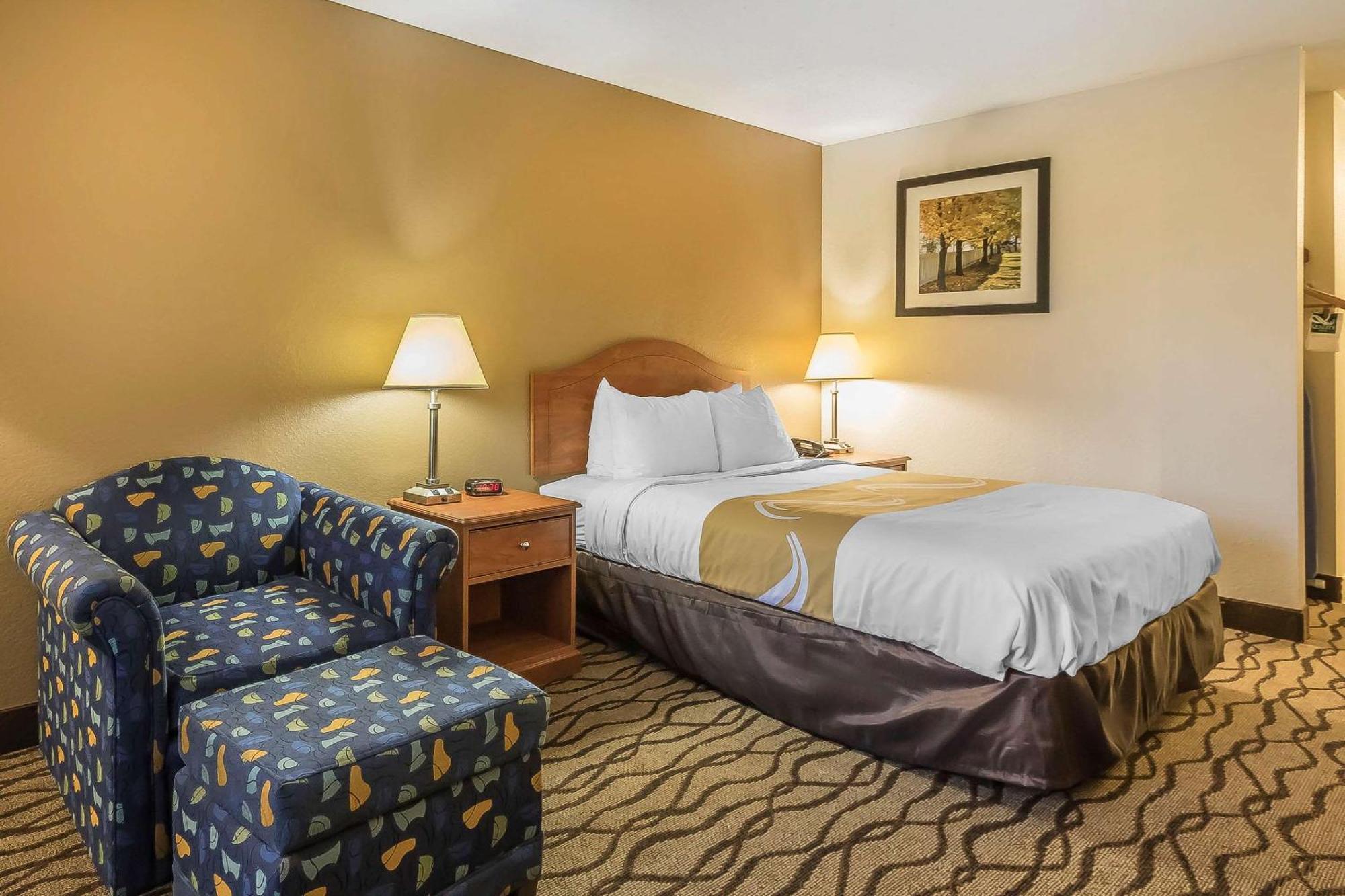 Quality Inn Charleston - Sikeston Esterno foto
