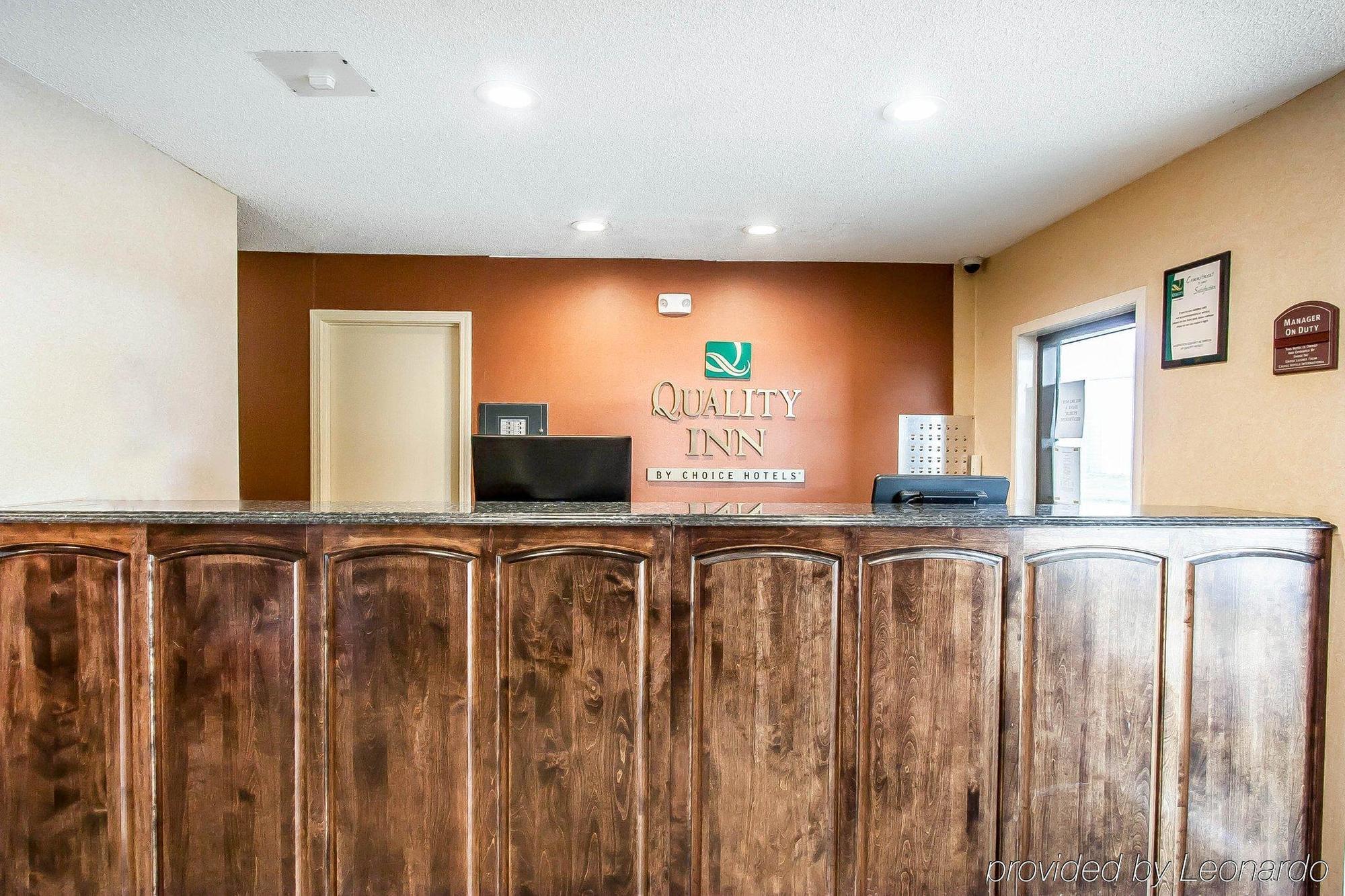 Quality Inn Charleston - Sikeston Esterno foto