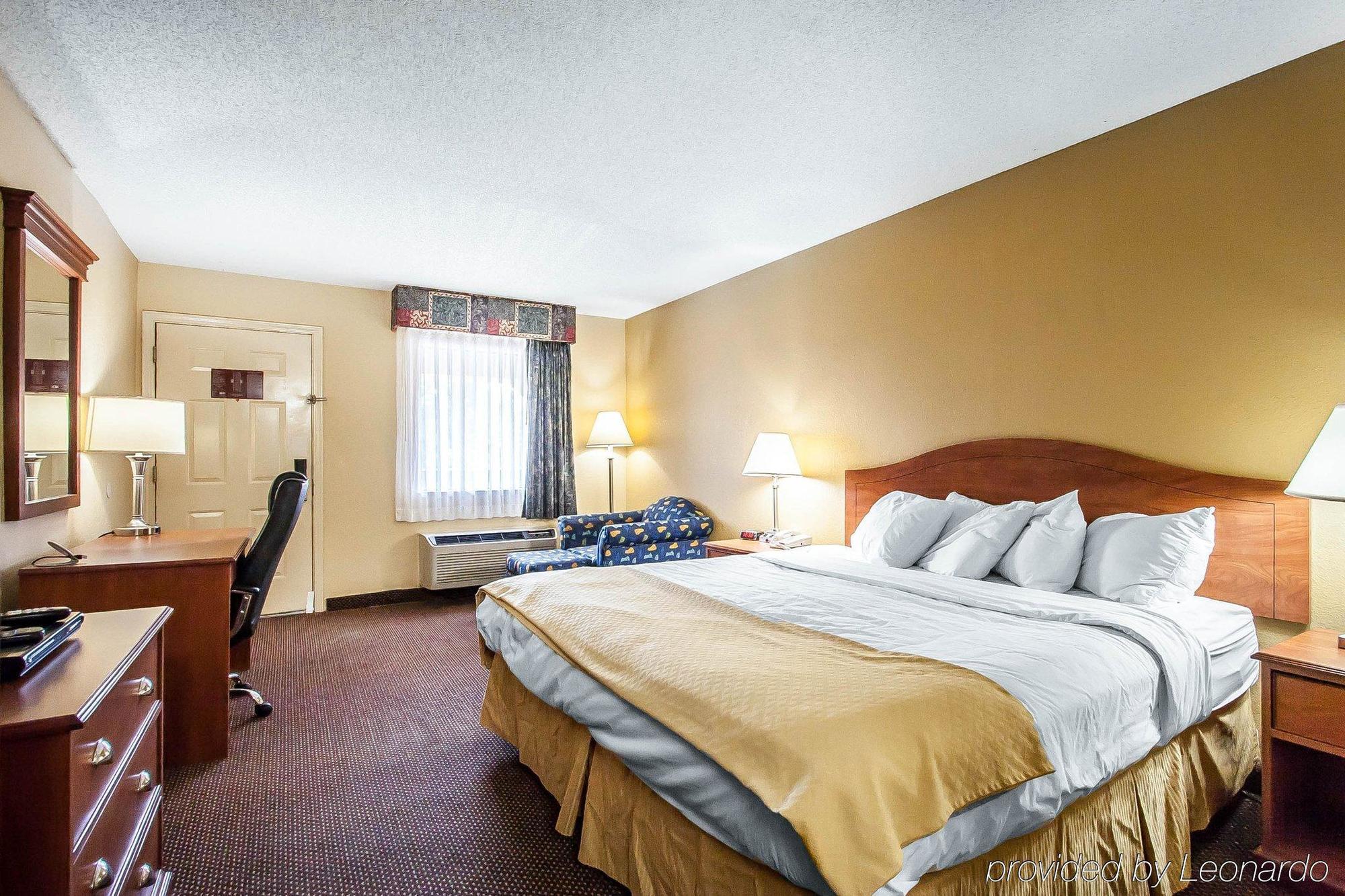 Quality Inn Charleston - Sikeston Esterno foto