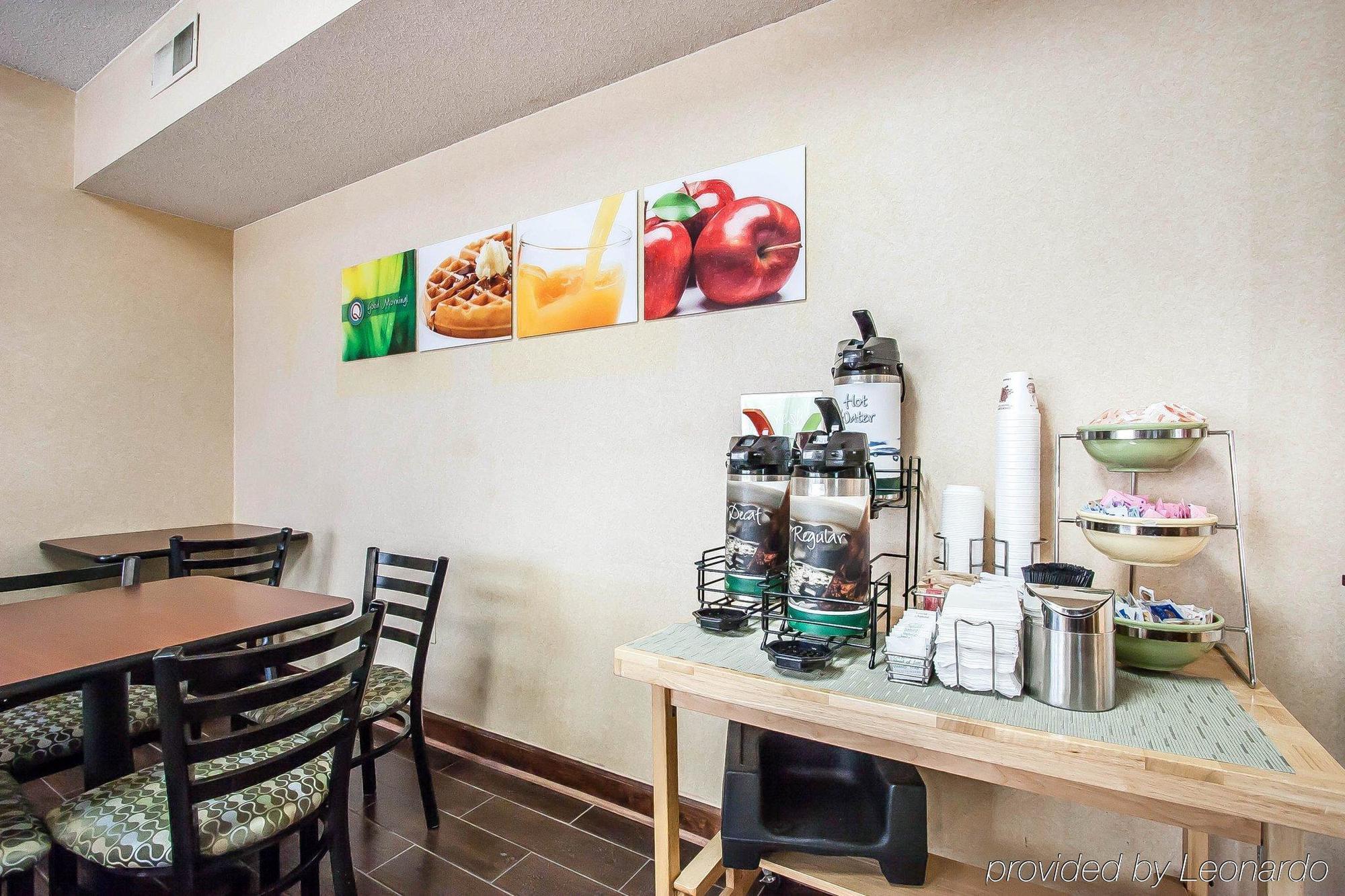 Quality Inn Charleston - Sikeston Esterno foto