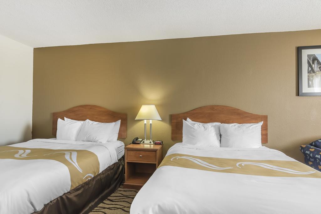 Quality Inn Charleston - Sikeston Esterno foto